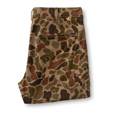 Load image into Gallery viewer, Duck Head Classic Fit Chino Pants - Toasted Khaki Camo