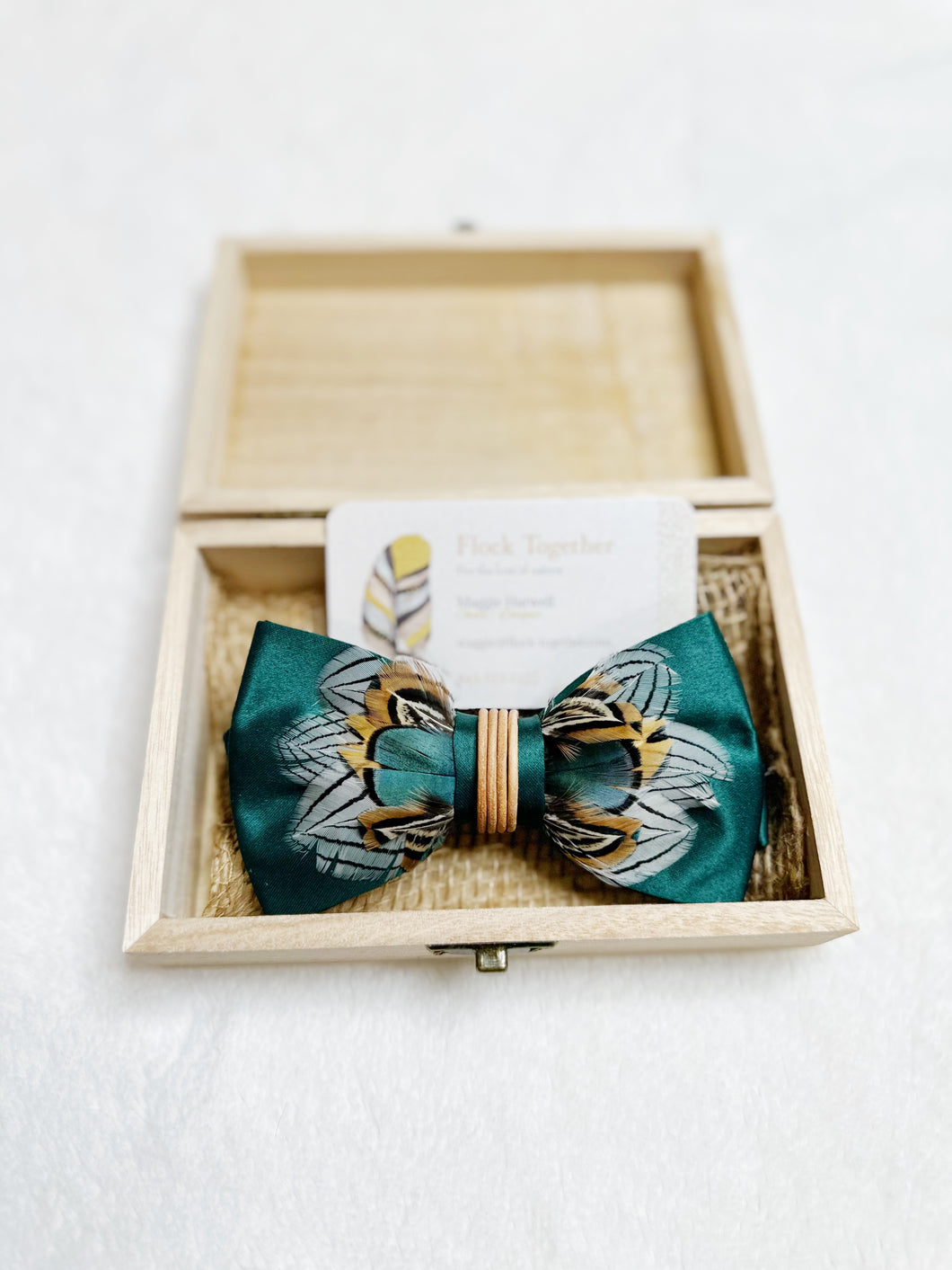 Campbell Feather Bow Tie - Green