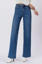 Load image into Gallery viewer, Keep It Cool Jeans - Dark Denim

