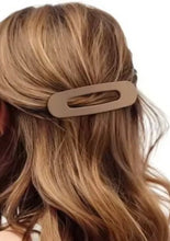 Load image into Gallery viewer, Oval Flat Hair Clip-Brown
