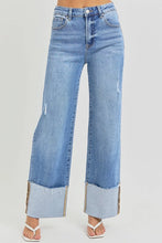 Load image into Gallery viewer, Harper Cuffed Jeans - Medium Wash
