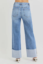 Load image into Gallery viewer, Harper Cuffed Jeans - Medium Wash
