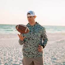 Load image into Gallery viewer, Burlebo Performance Hoodie - Retro Duck Camo
