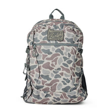 Load image into Gallery viewer, Burlebo Backpack - Classic Deer Camo
