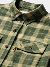 Load image into Gallery viewer, Duck Camp Camp Shirt - Thyme Plaid
