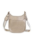 Load image into Gallery viewer, Small Crossbody with Camo Strap
