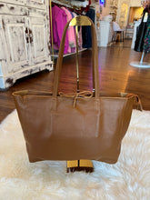Load image into Gallery viewer, Large Leather Tote Bag
